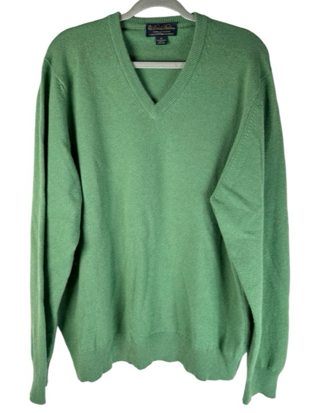 Vintage 90s Brooks Brothers Men's XL Green Scottish Cashmere V-Neck sweater